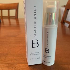 NEW Beautycounter Rejuvenating Radiance Serum